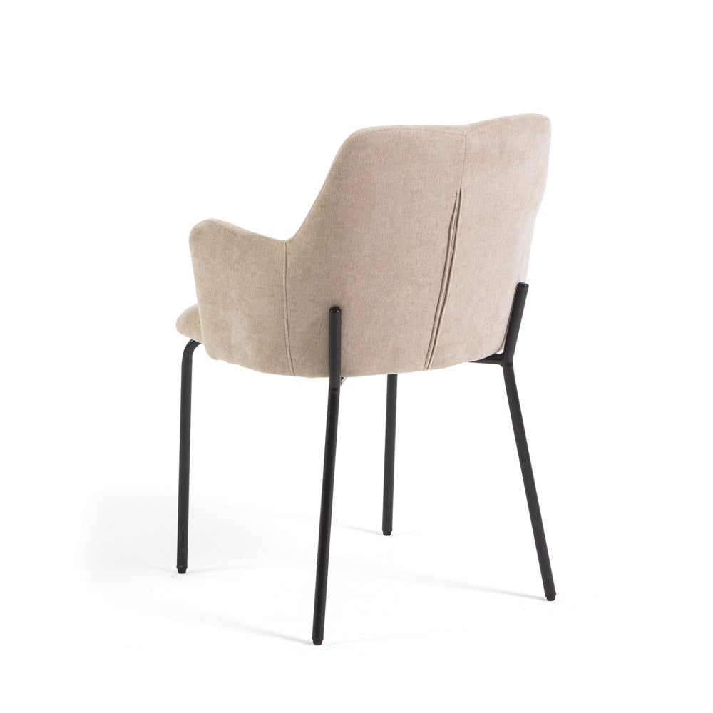 Rachele – Poltroncina in tessuto con gambe in metallo